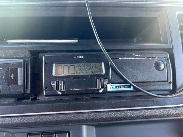 VOLKSWAGEN 11-180 2023 4X4 - Foto 4