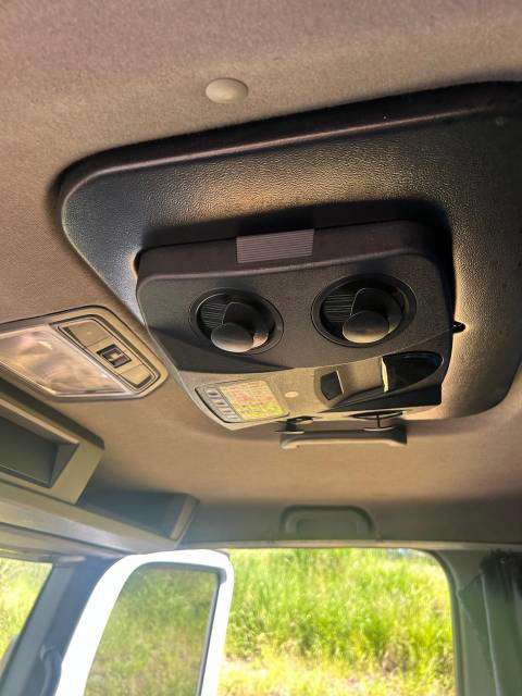 VOLKSWAGEN 11-180 2023 4X4 - Foto 7