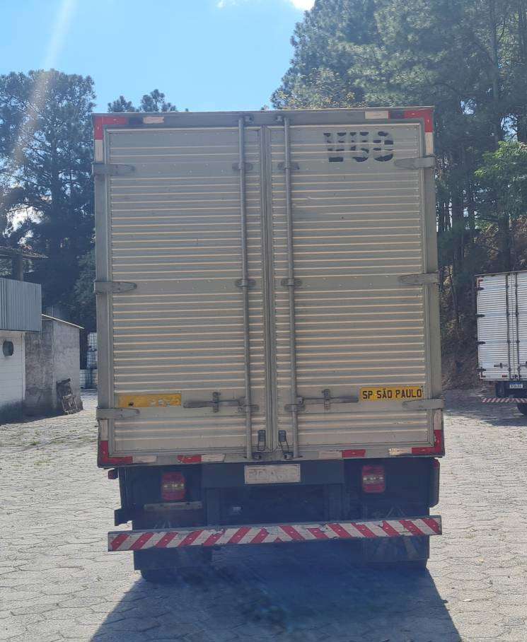 VOLKSWAGEN 10-160 2016 - Foto 3