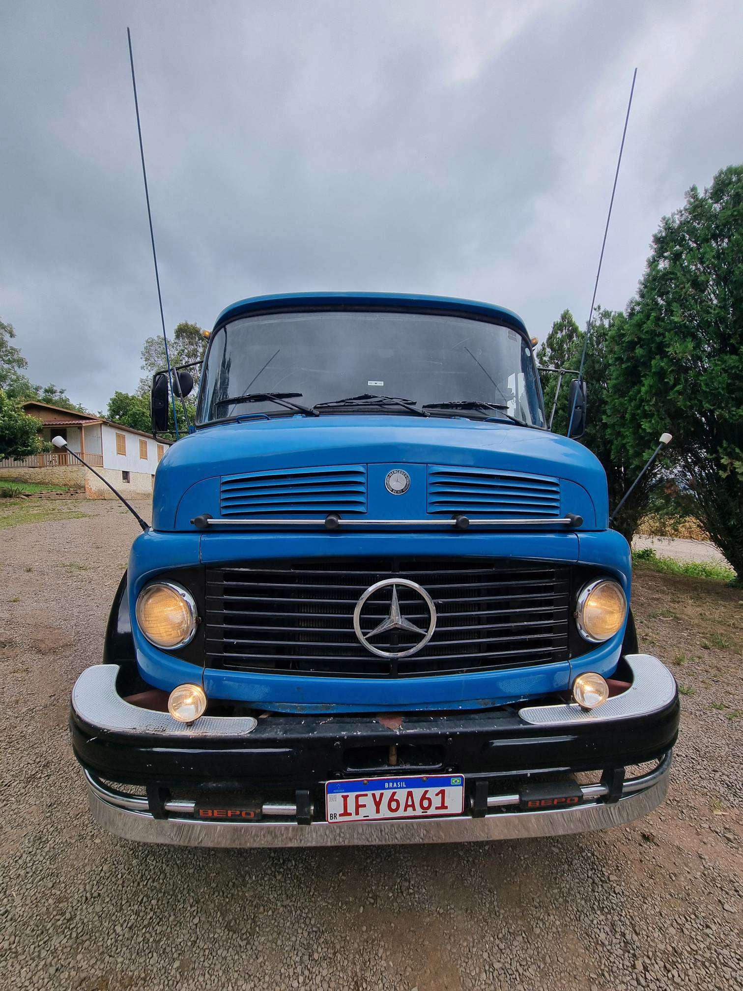 MERCEDES-BENZ L-1313 1981 - Foto 1