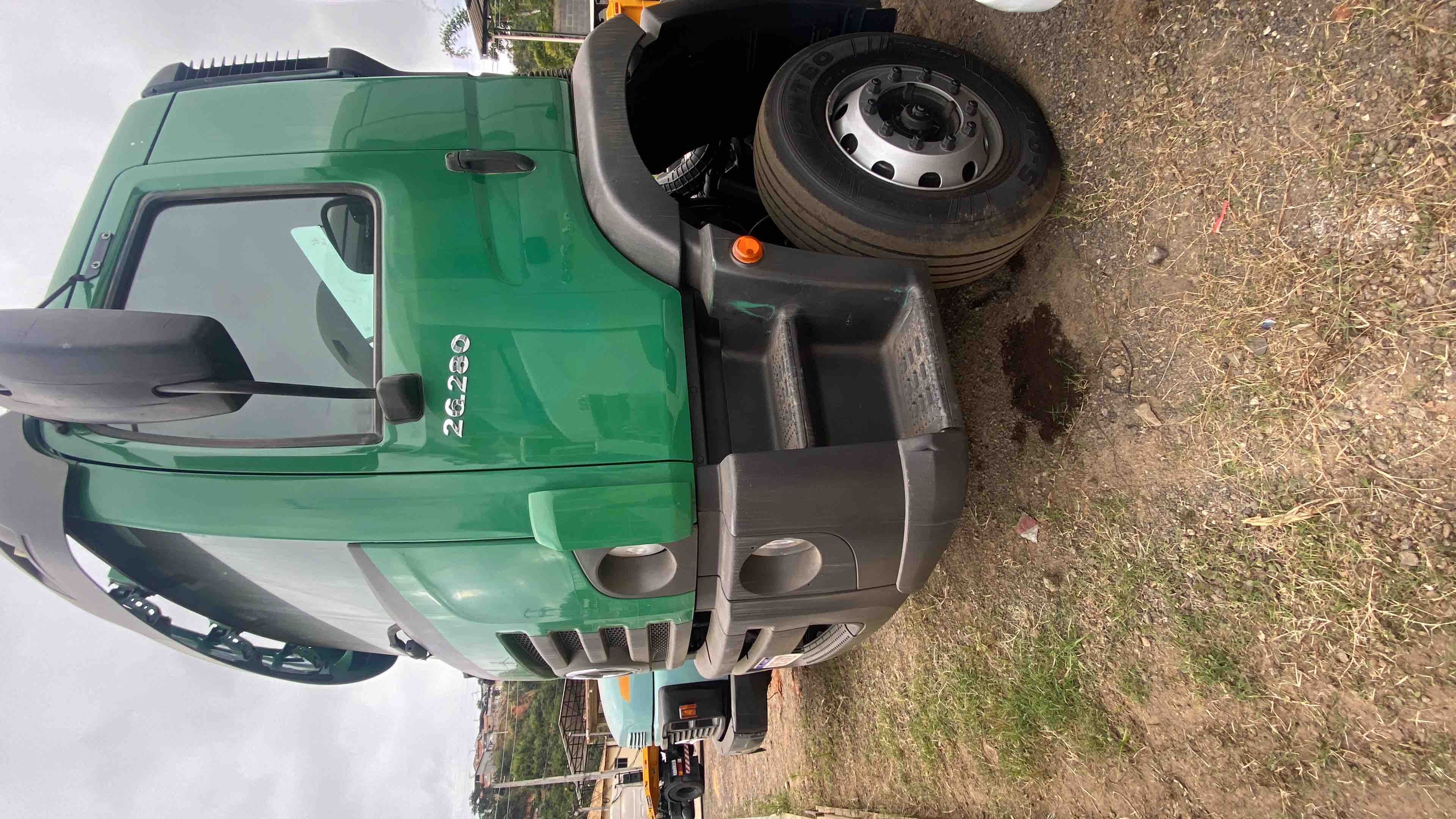 VOLKSWAGEN 26-280 2014 6X4 - Foto 1