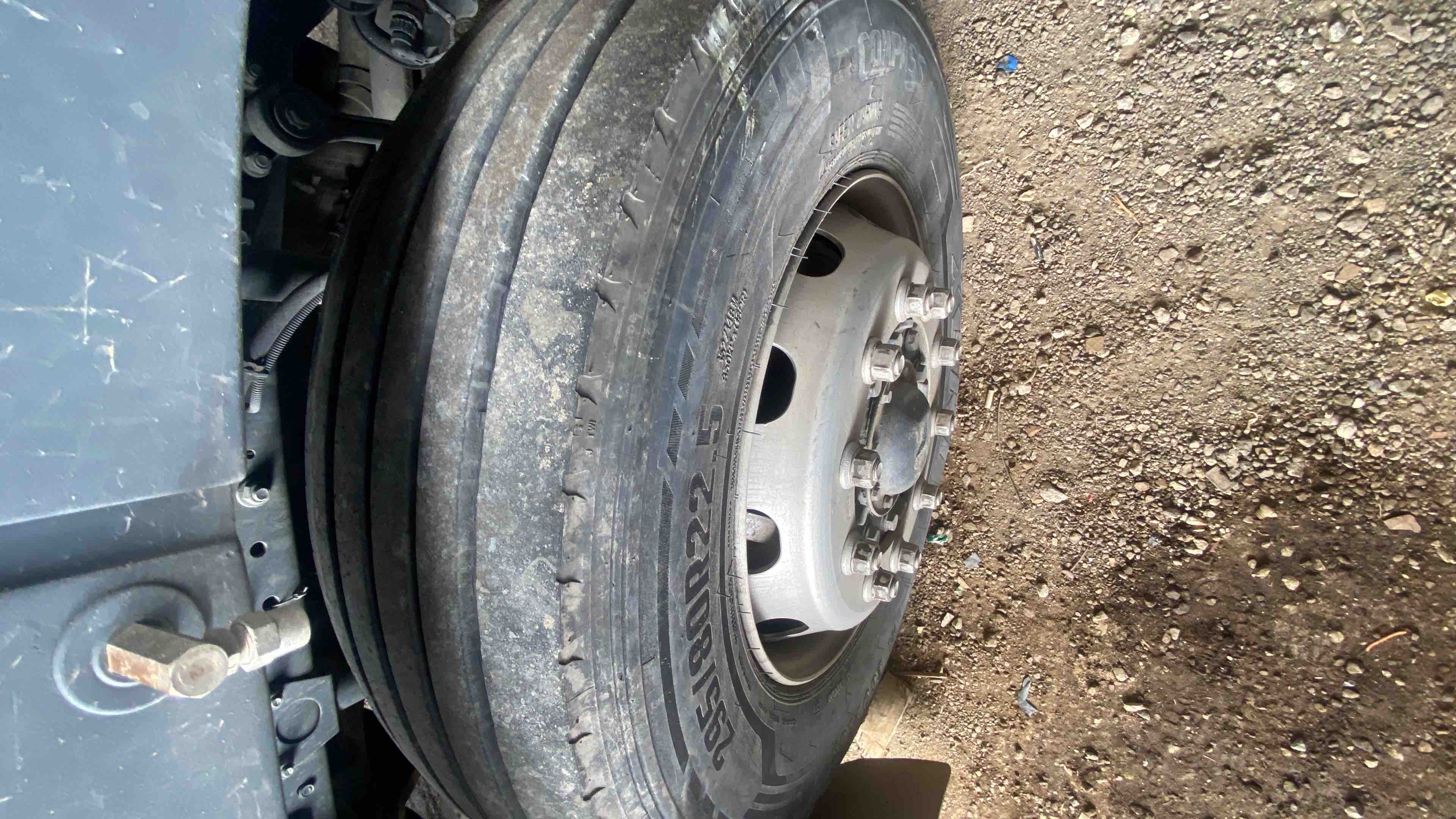 MERCEDES-BENZ AXOR 2008 - Foto 3