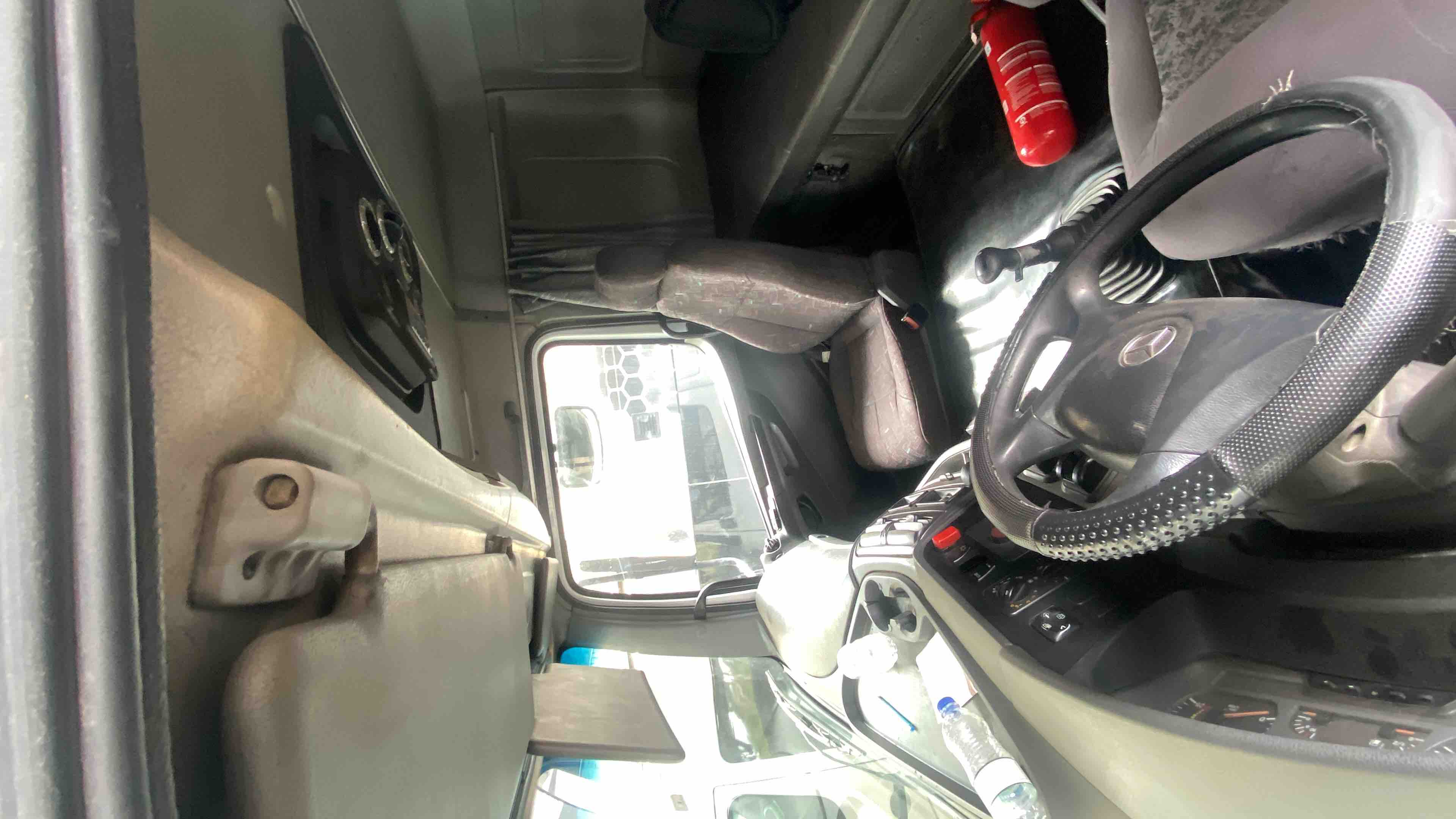 MERCEDES-BENZ AXOR 2008 - Foto 4