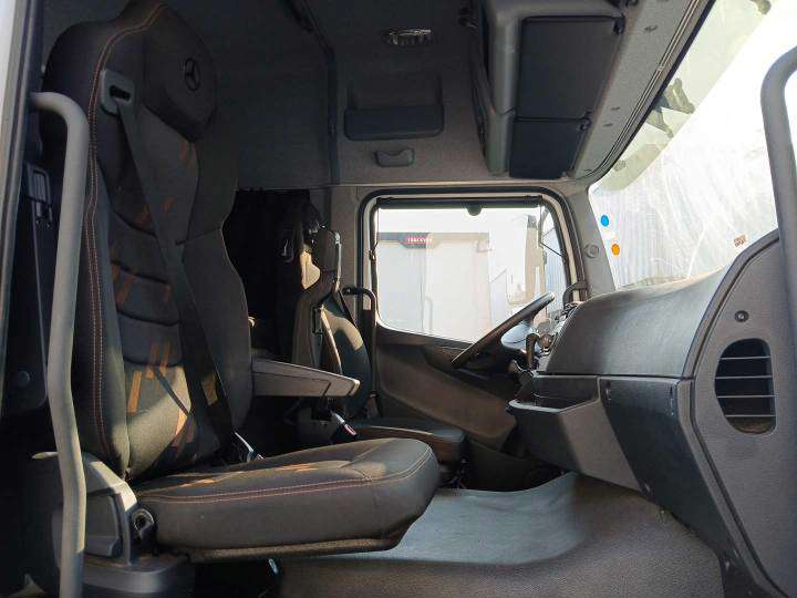 MERCEDES-BENZ AXOR 2022 6X4 - Foto 6