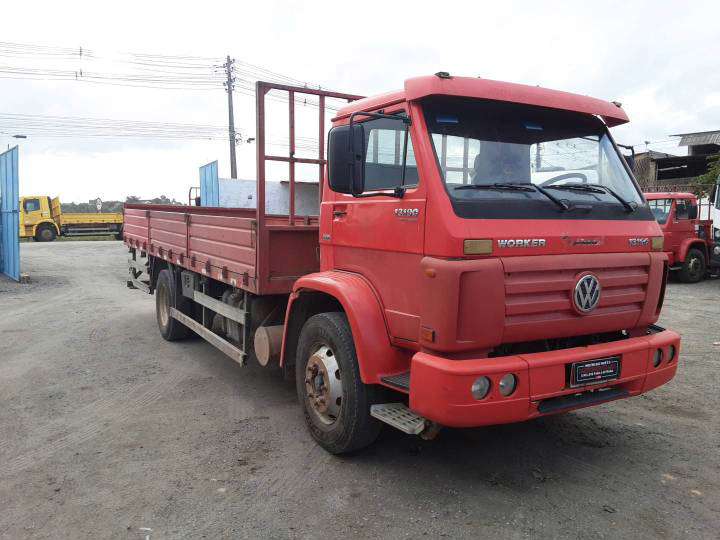 VOLKSWAGEN 13-190 2015 - Foto 2