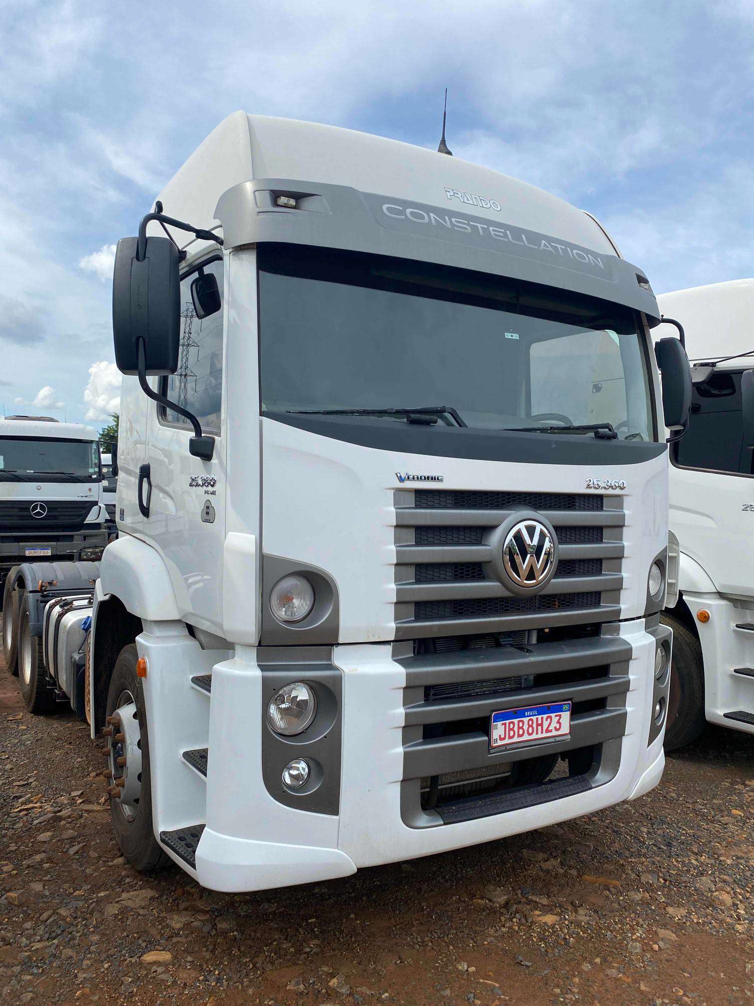 VOLKSWAGEN 25-360 2022 6X2 - Foto 2