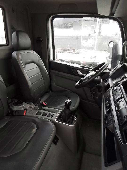 VOLKSWAGEN 9-170 2023 - Foto 8