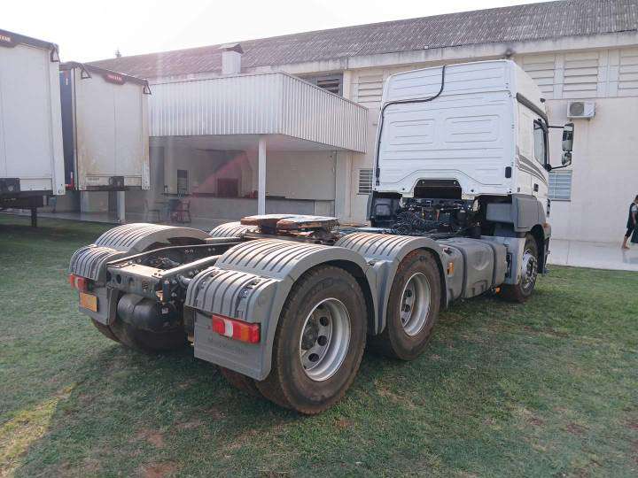 MERCEDES-BENZ AXOR 2022 6X4 - Foto 4