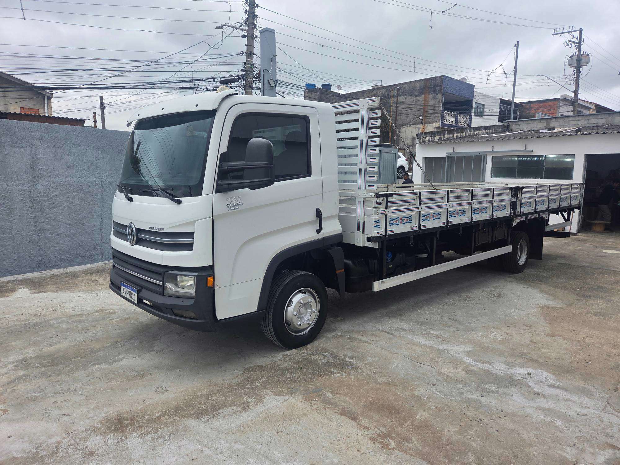 VOLKSWAGEN 11-180 2019 - Foto 3