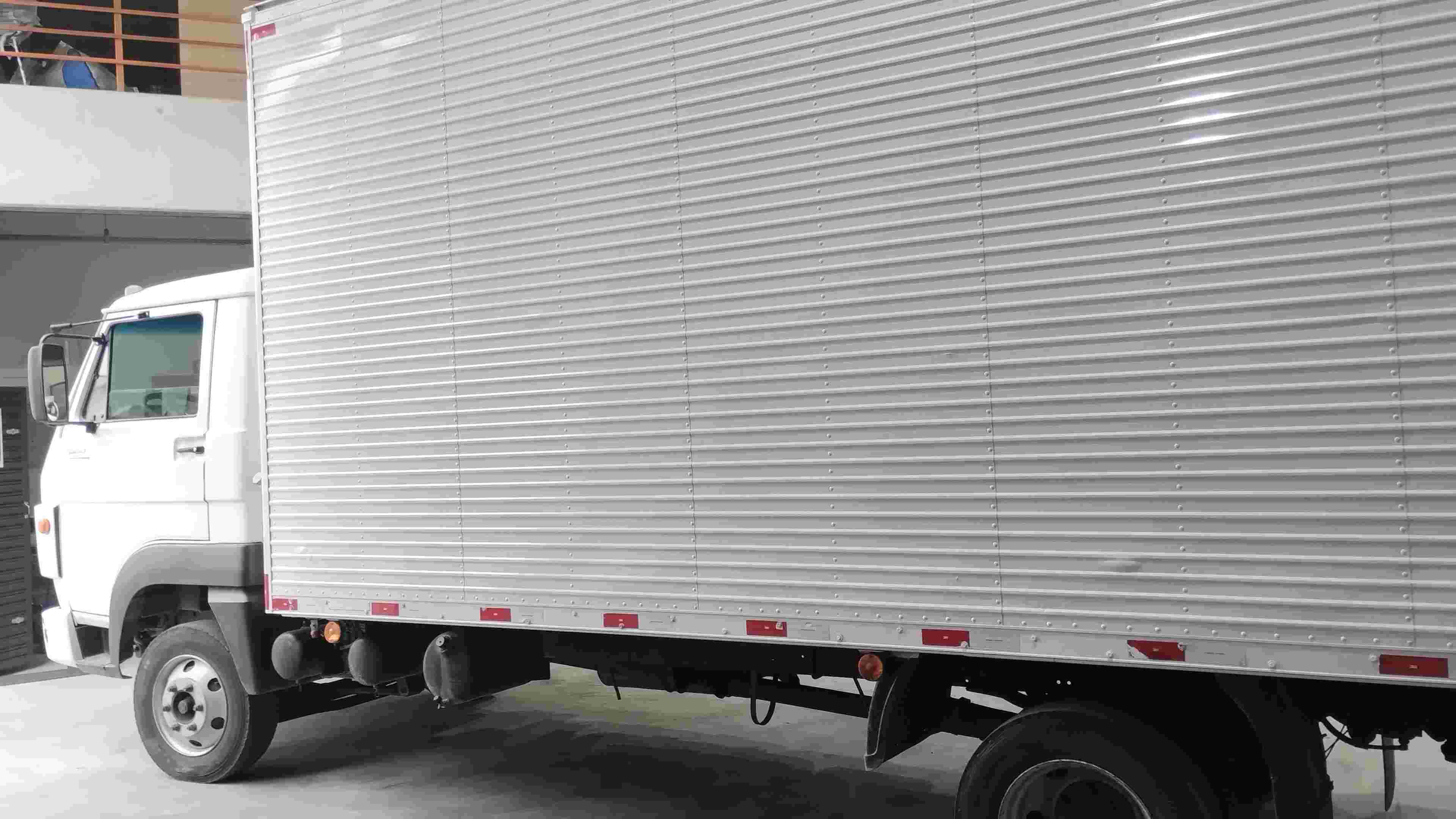 VOLKSWAGEN 8-160 2013 - Foto 4
