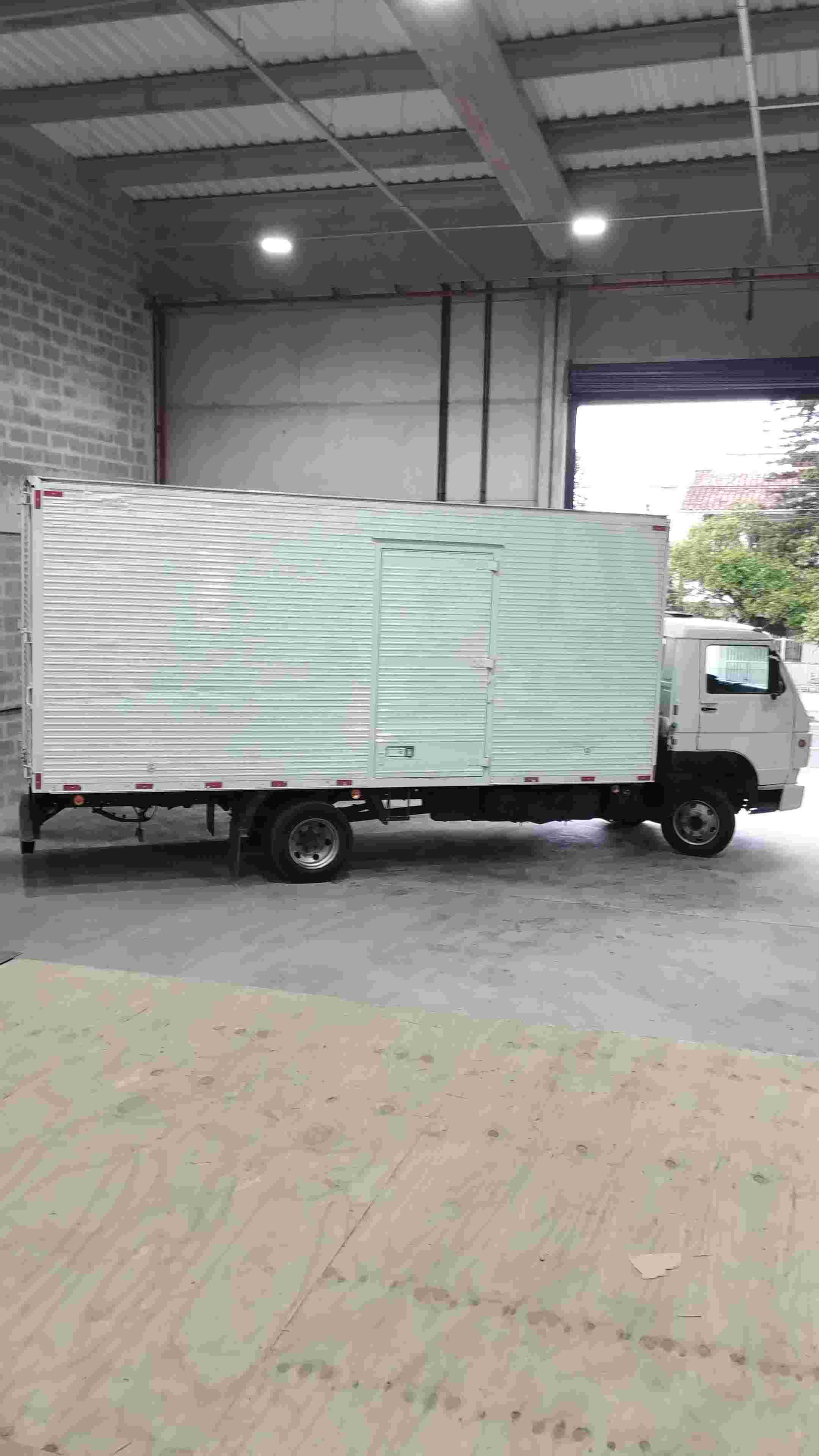 VOLKSWAGEN 8-160 2013 - Foto 3