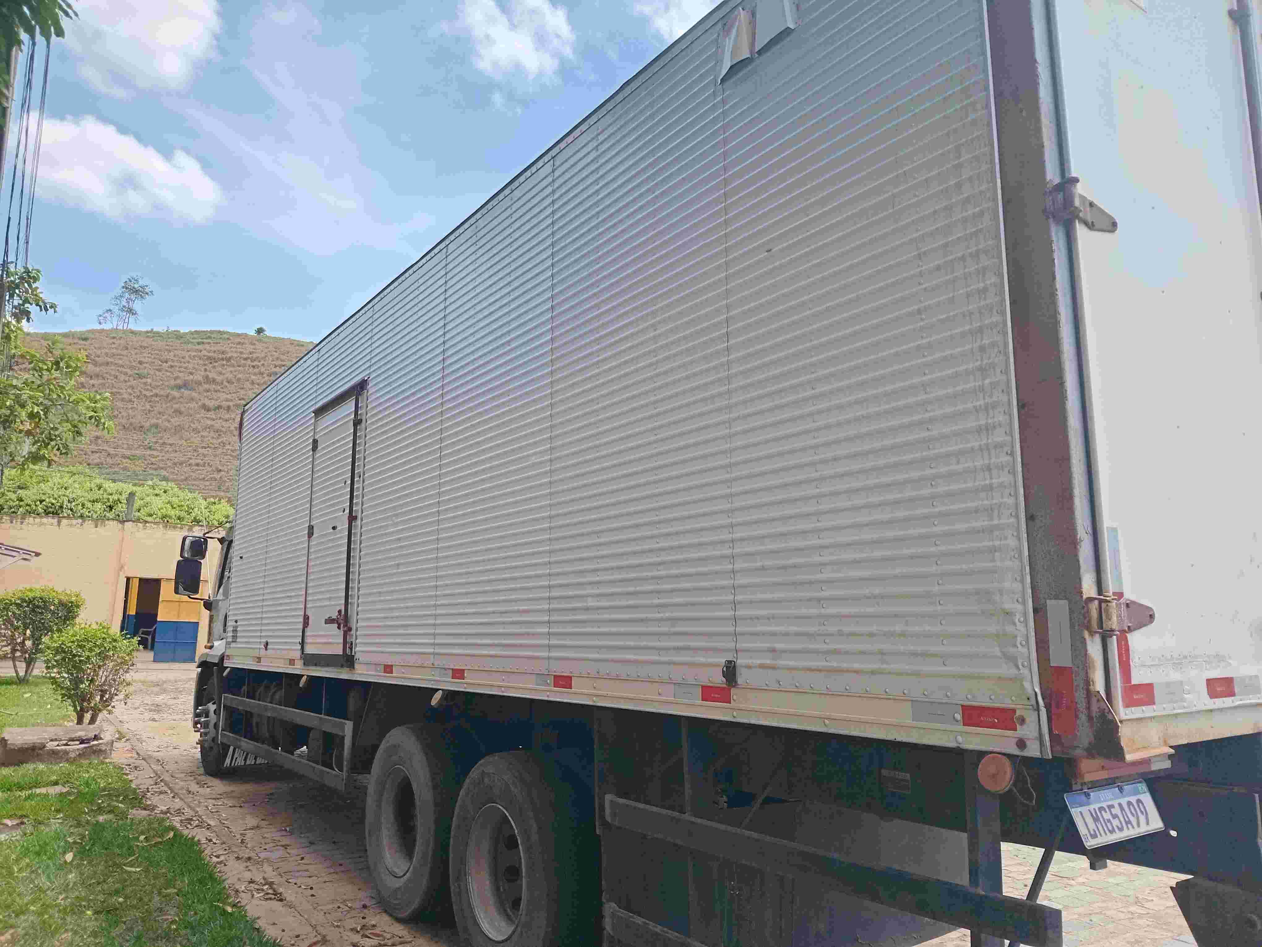 FORD CARGO 2014 6X2 - Foto 2