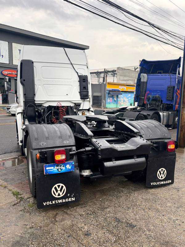 VOLKSWAGEN 19-330 2013 - Foto 2
