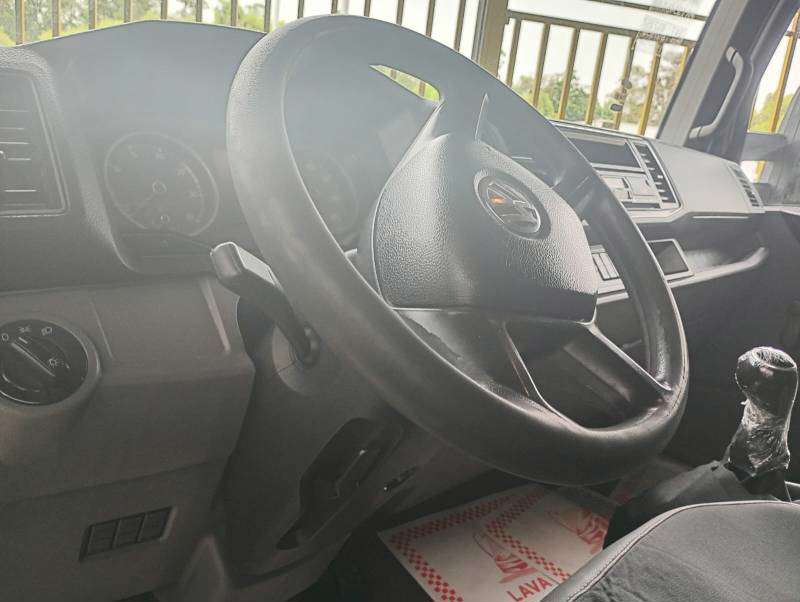 VOLKSWAGEN 13-180 2021 6X2 - Foto 3
