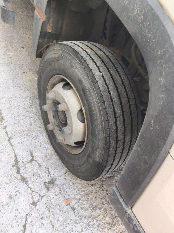 VOLKSWAGEN 6-170 2023 4X2 - Foto 4
