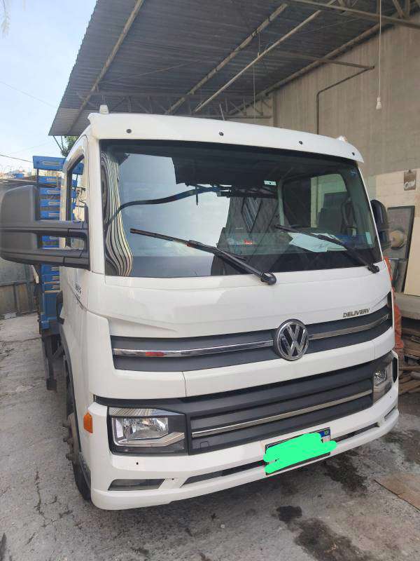 VOLKSWAGEN 6-170 2023 4X2 - Foto 1