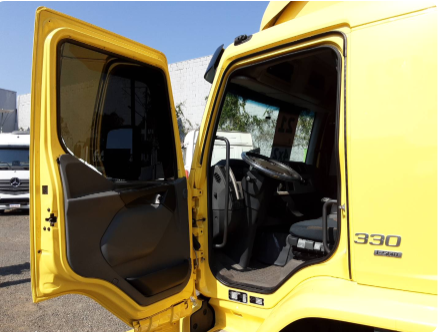 VOLVO VM 330 2021 4X2 - Foto 2