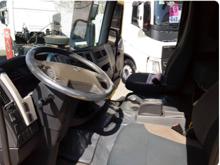 VOLVO VM 330 2021 4X2 - Foto 6