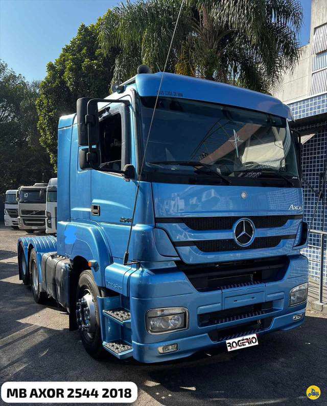 MERCEDES-BENZ AXOR 2018 6X2 - Foto 1