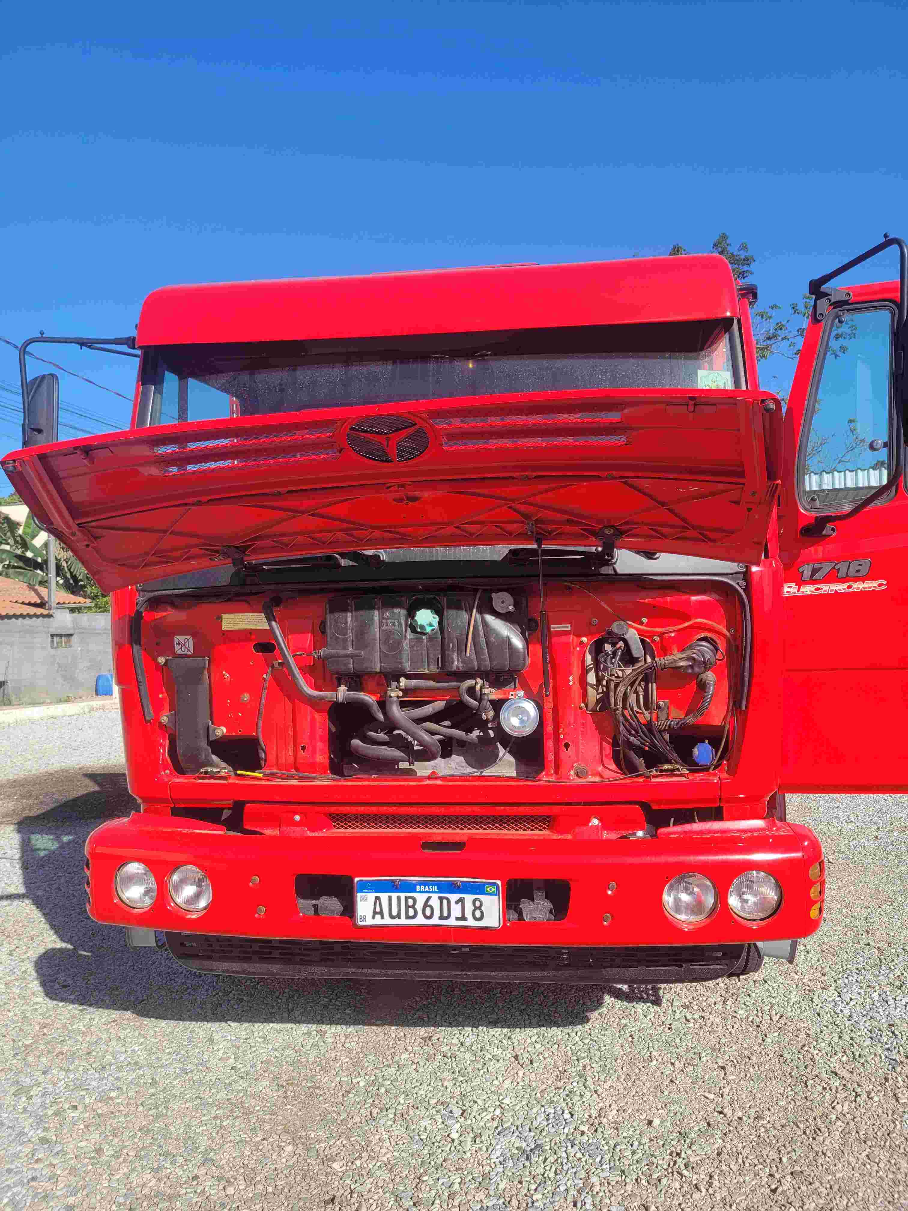 MERCEDES-BENZ 1718 2011 - Foto 3