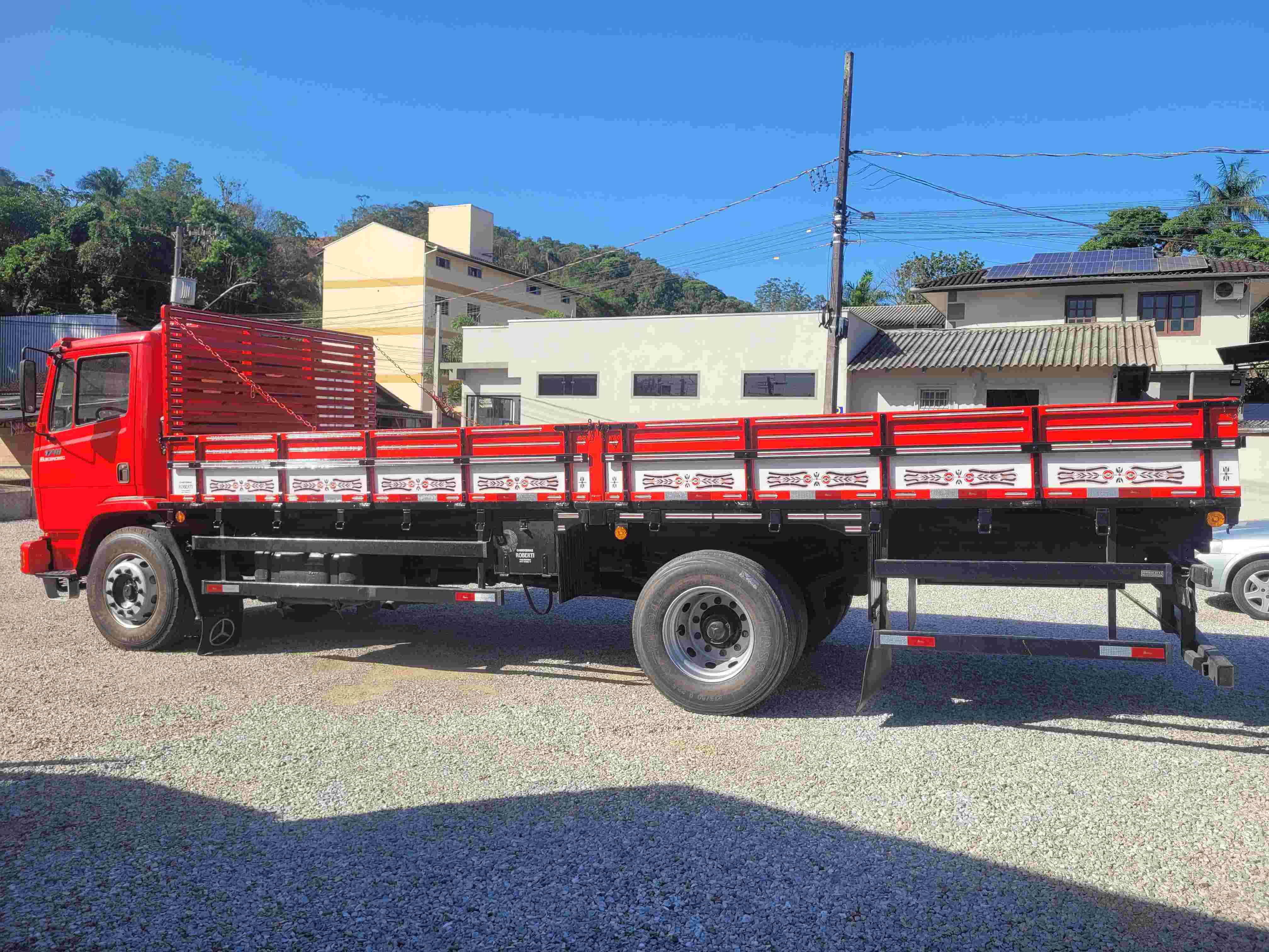 MERCEDES-BENZ 1718 2011 - Foto 5