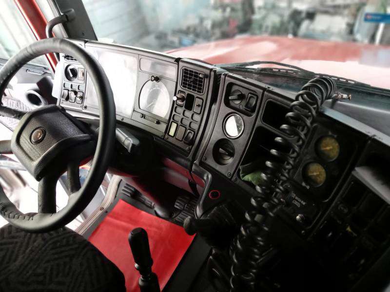 SCANIA T-124 2002 6X2 - Foto 6