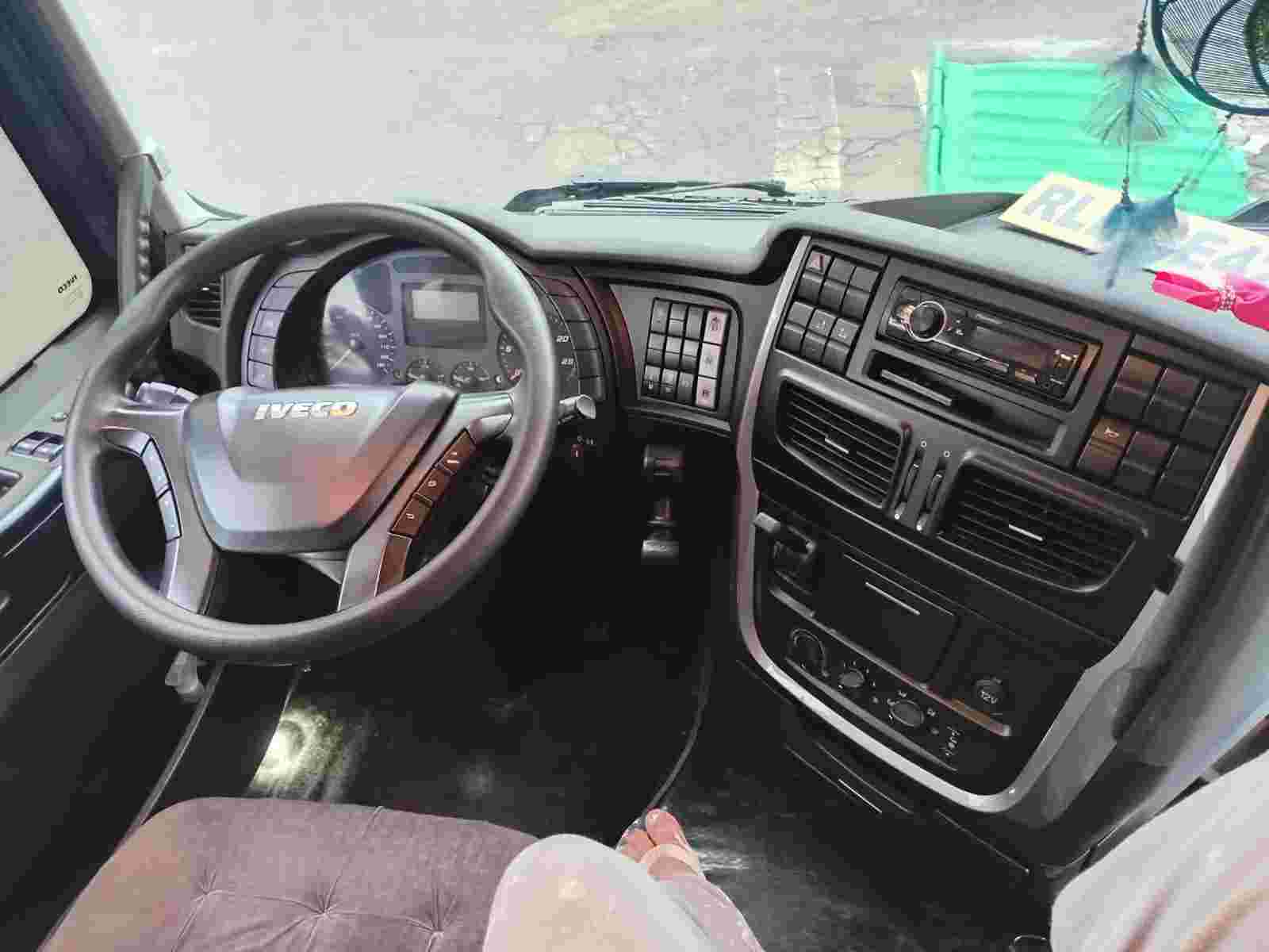 IVECO STRALIS 2021 4X2 - Foto 4