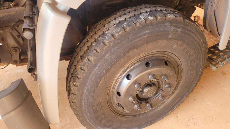 VOLKSWAGEN 13-180 2012 - Foto 5