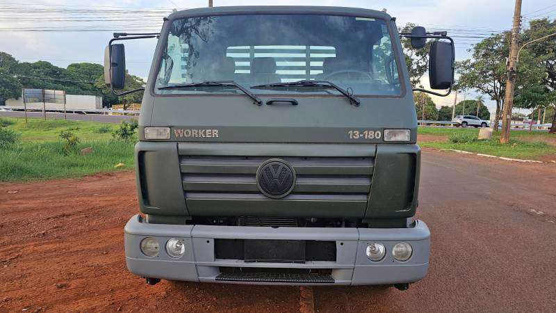 VOLKSWAGEN 13-180 2012 - Foto 1