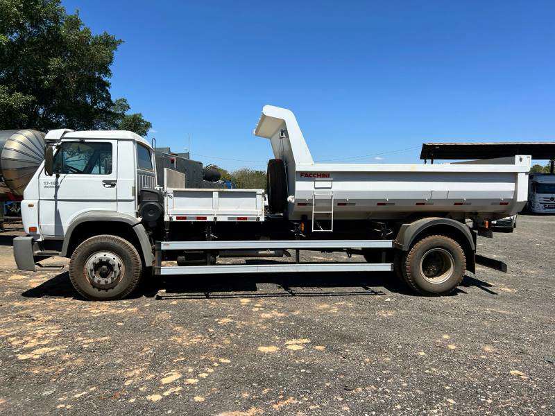 VOLKSWAGEN 17-180 2010 - Foto 5
