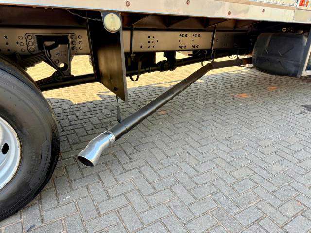 VOLVO VM 270 2012 6X2 - Foto 8