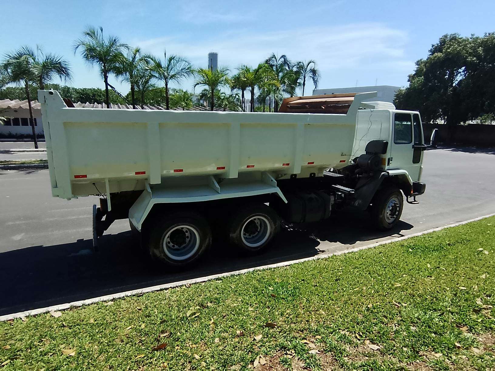 FORD CARGO 2009 6X4 - Foto 4