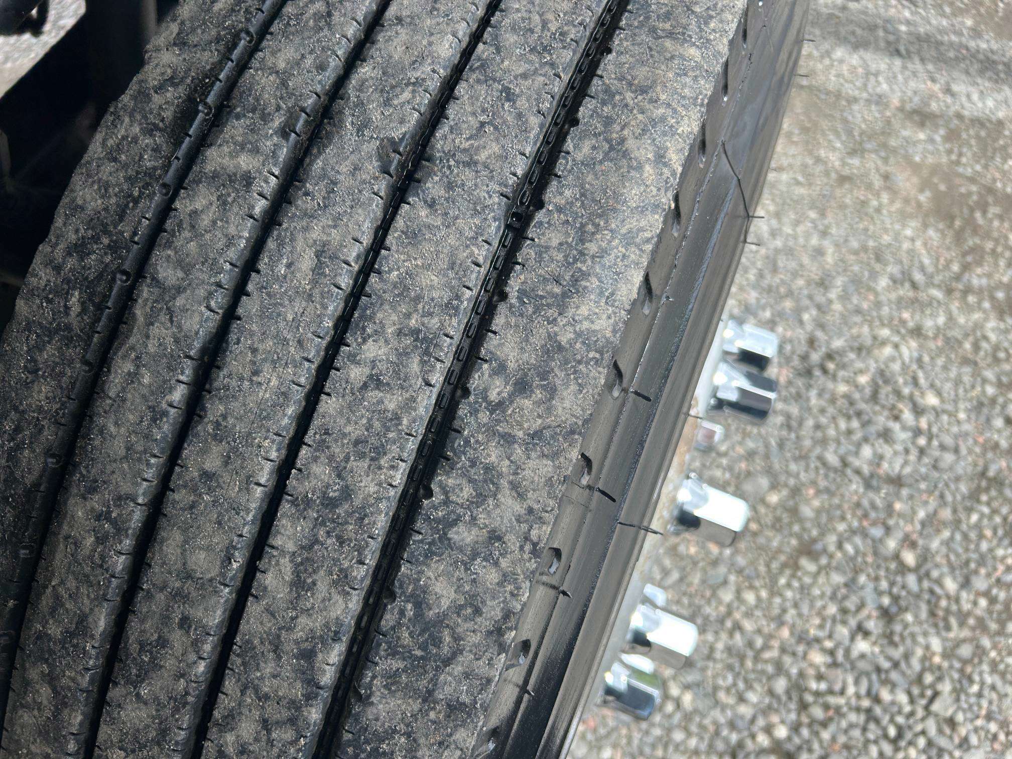 VOLKSWAGEN 31-310 2005 6X4 - Foto 7
