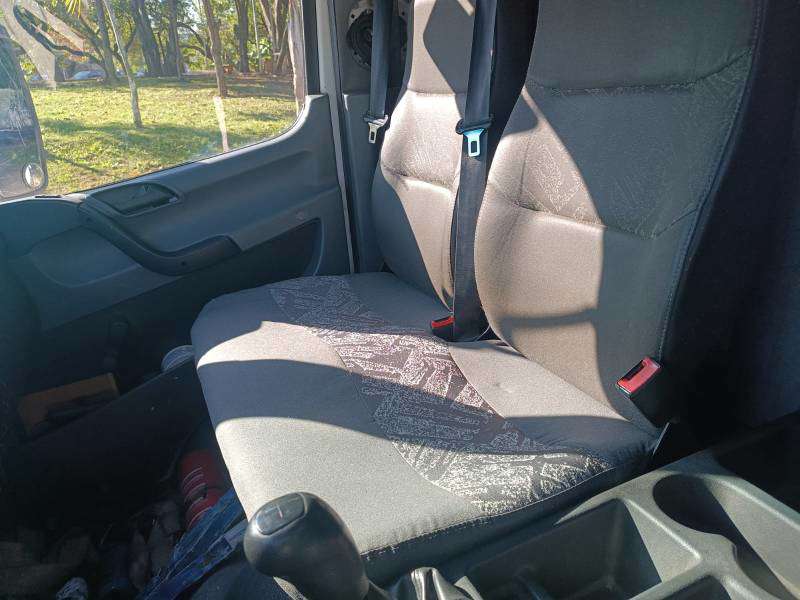 MERCEDES-BENZ ACCELO 2013 - Foto 8