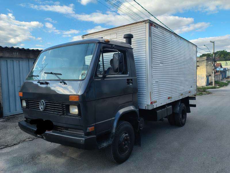 VOLKSWAGEN 7-110 1988 - Foto 3