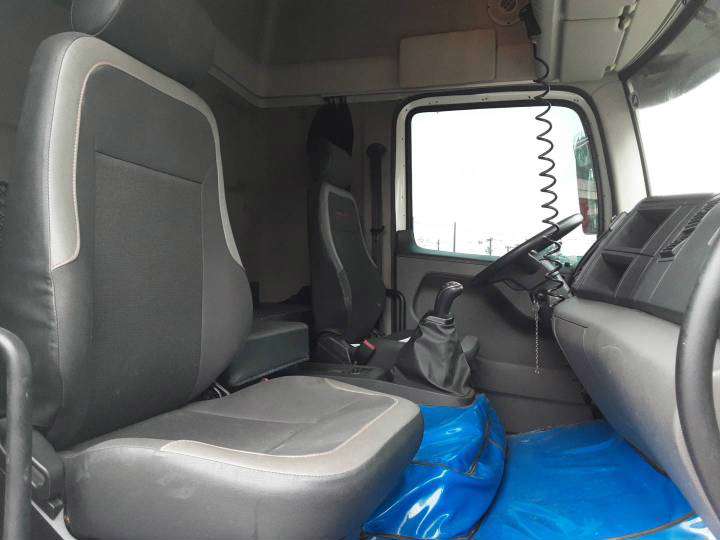 VOLKSWAGEN 19-360 2021 - Foto 8