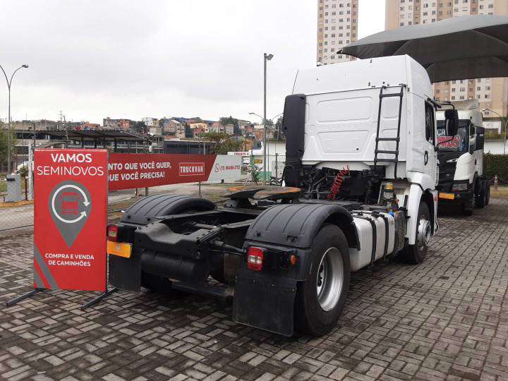 VOLKSWAGEN 19-360 2021 - Foto 5