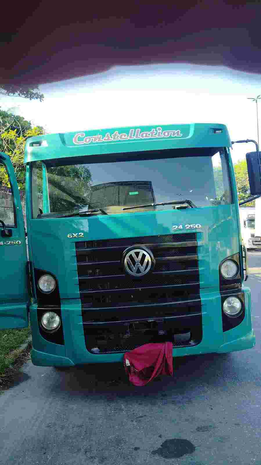 VOLKSWAGEN 24-250 2007 - Foto 1