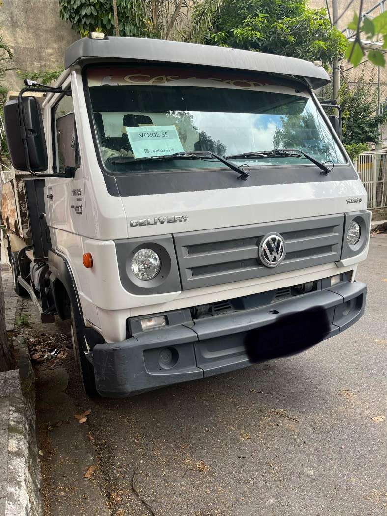VOLKSWAGEN 10-160 2019 - Foto 3