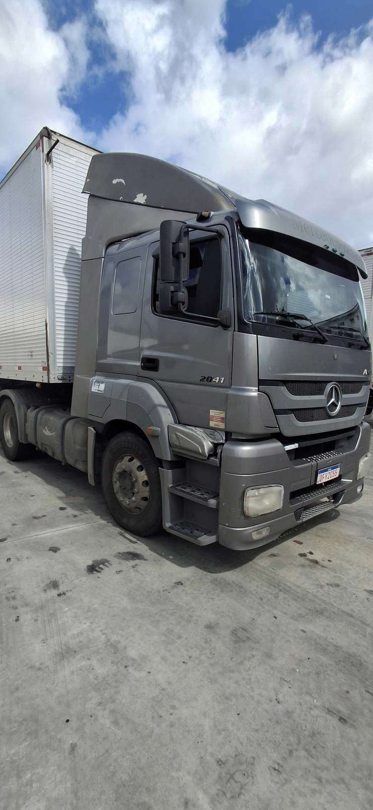MERCEDES-BENZ AXOR 2018 - Foto 3