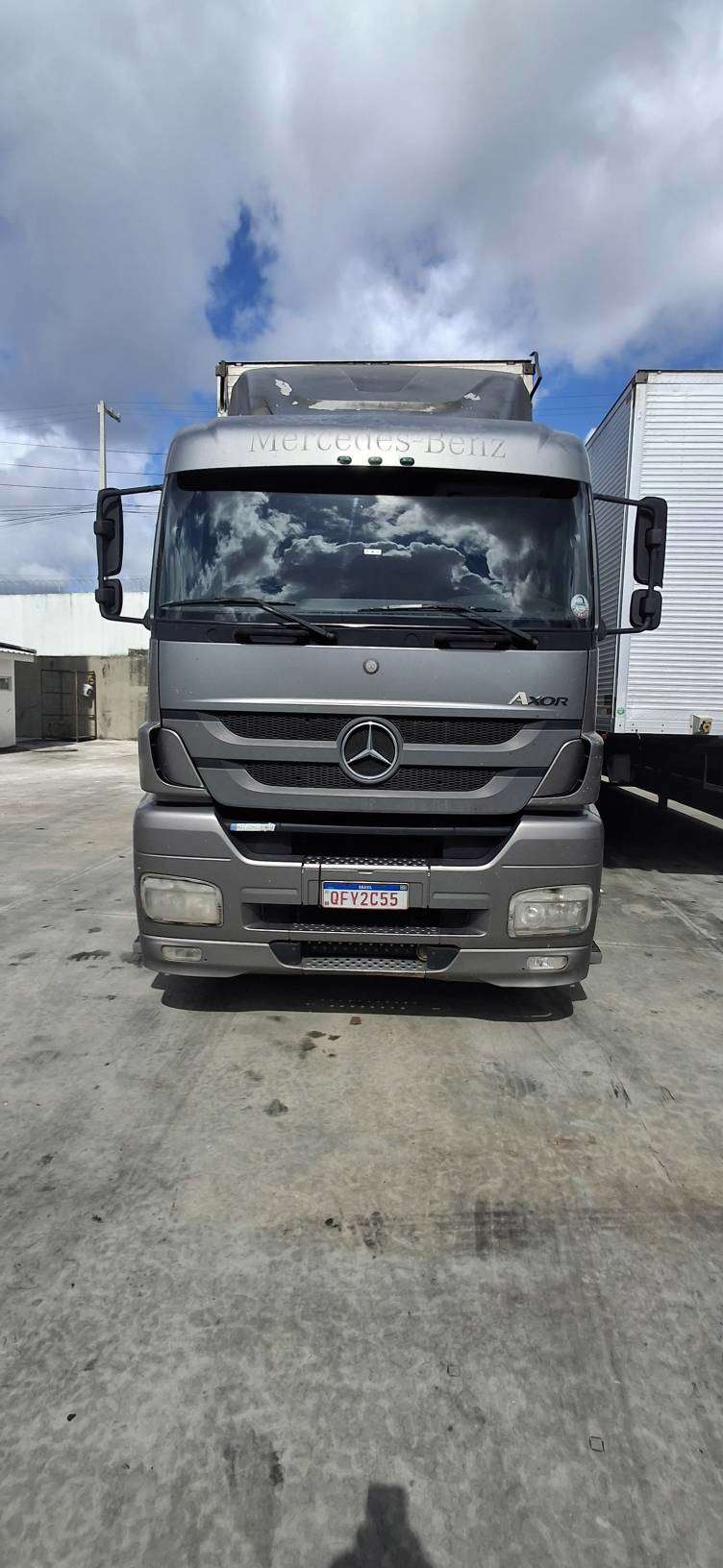MERCEDES-BENZ AXOR 2018 - Foto 1