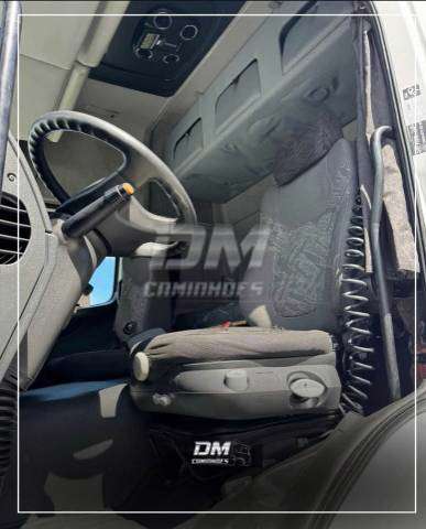 MERCEDES-BENZ AXOR 2013 6X2 - Foto 6