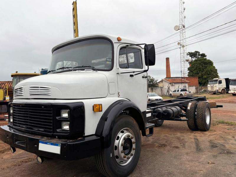 MERCEDES-BENZ L-1113 1981 - Foto 1