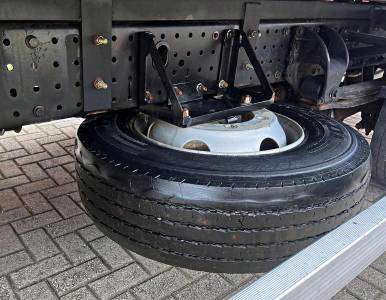 VOLKSWAGEN 11-180 2023 - Foto 6