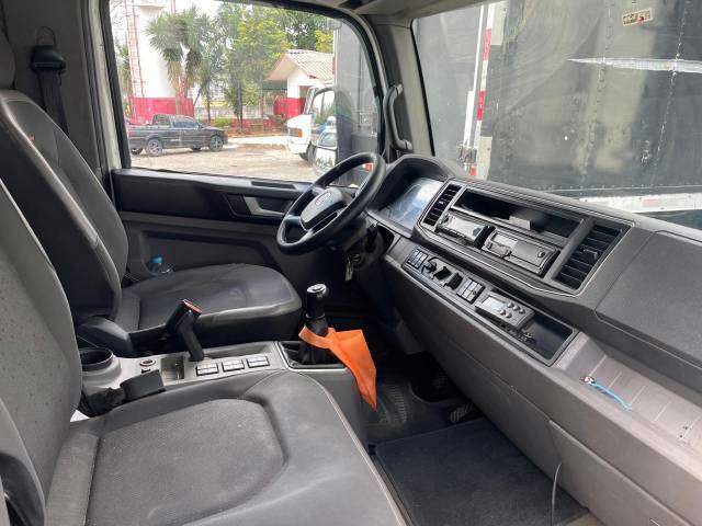 VOLKSWAGEN 11-180 2022 - Foto 4