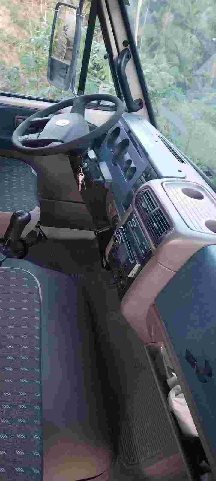 VOLKSWAGEN 8-150 2008 - Foto 6