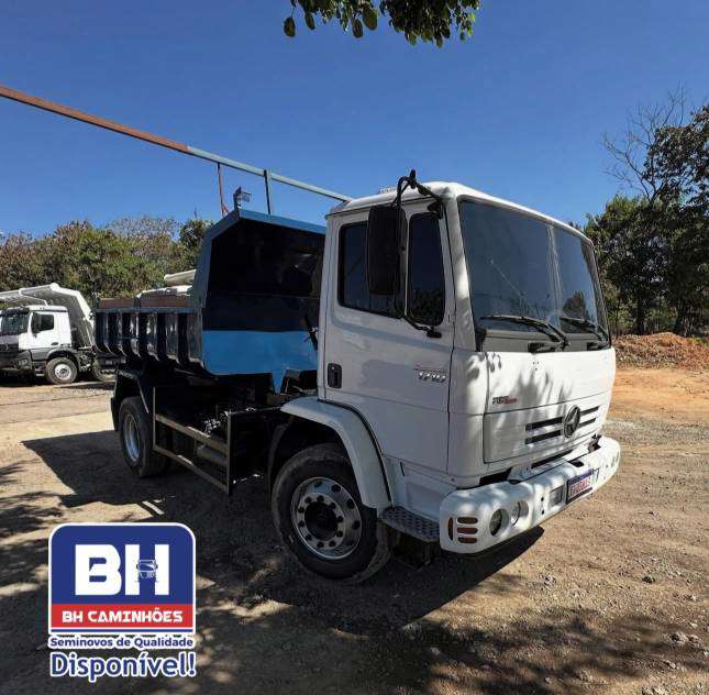 MERCEDES-BENZ 1718 2012 - Foto 2