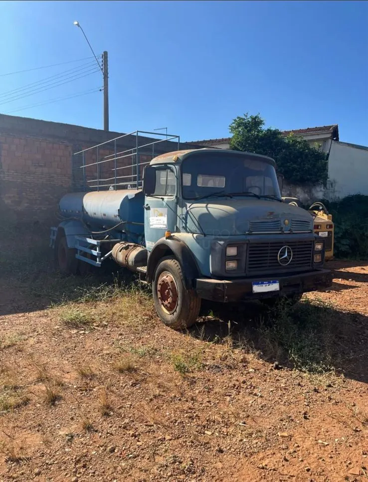 MERCEDES-BENZ L-1513 1984 - Foto 1
