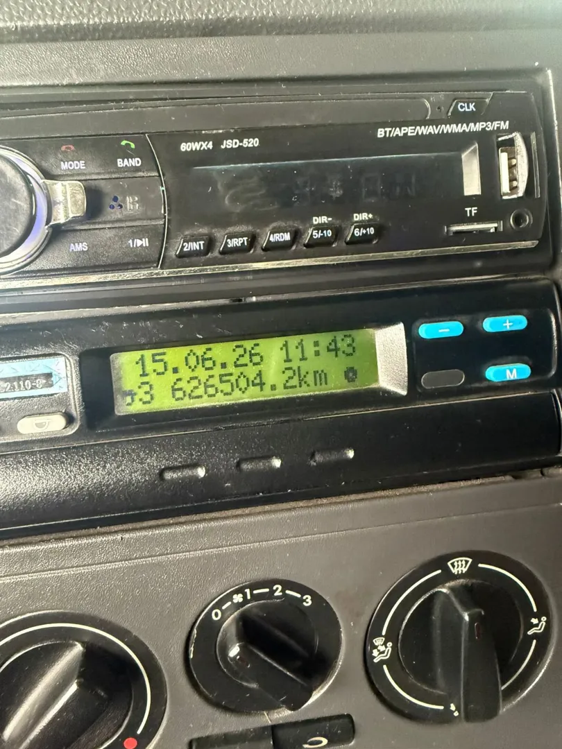 VOLKSWAGEN 25-420 2014 6X2 - Foto 6