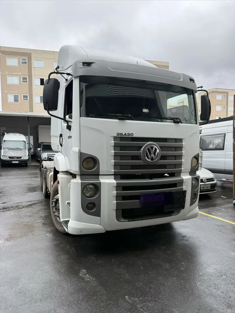 VOLKSWAGEN 25-420 2014 6X2 - Foto 1